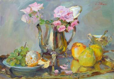 still life with roses in a teapot thumb