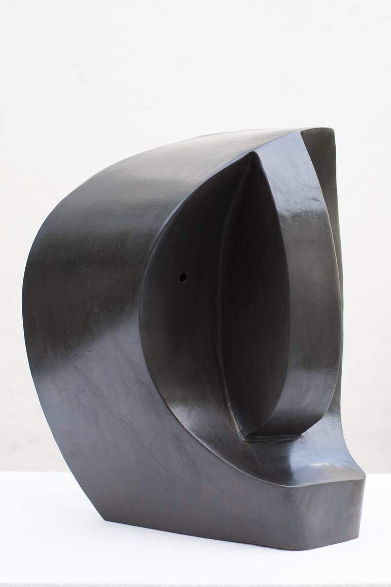 Original Figurative Abstract Sculpture by Roberto Canduela