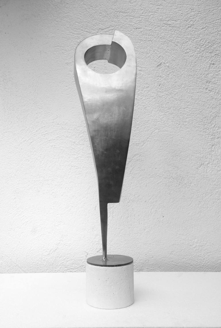 Original Cubism Abstract Sculpture by Roberto Canduela