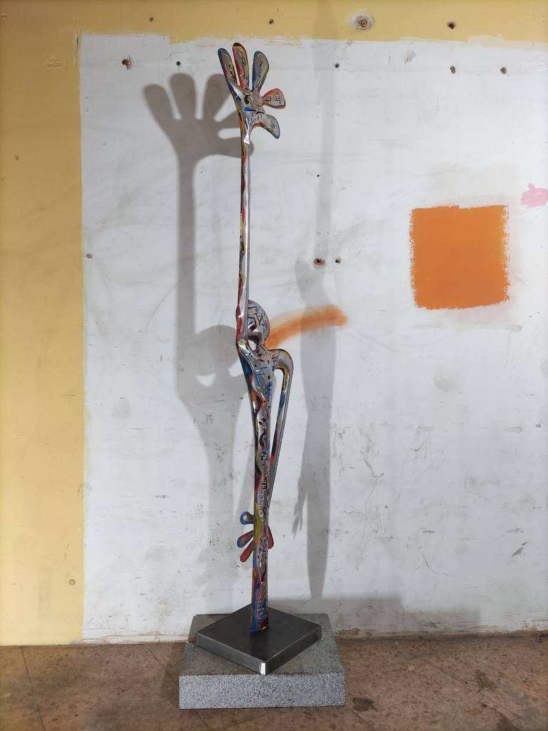 Original Contemporary People Sculpture by Santi Flores