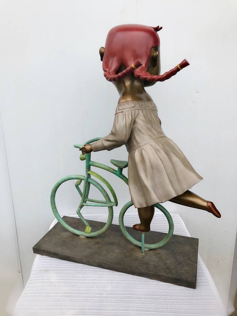 Original Art Deco Bicycle Sculpture by Jiahui Wu