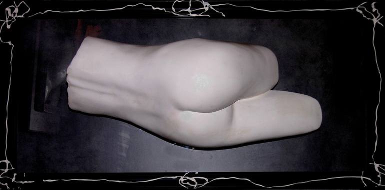 Original Figurative Body Sculpture by Arson DiffusArt