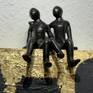 Close-up on the bronze children
