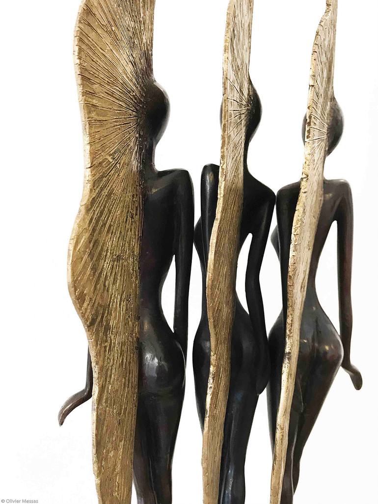 Original Figurative Women Sculpture by Olivier Messas