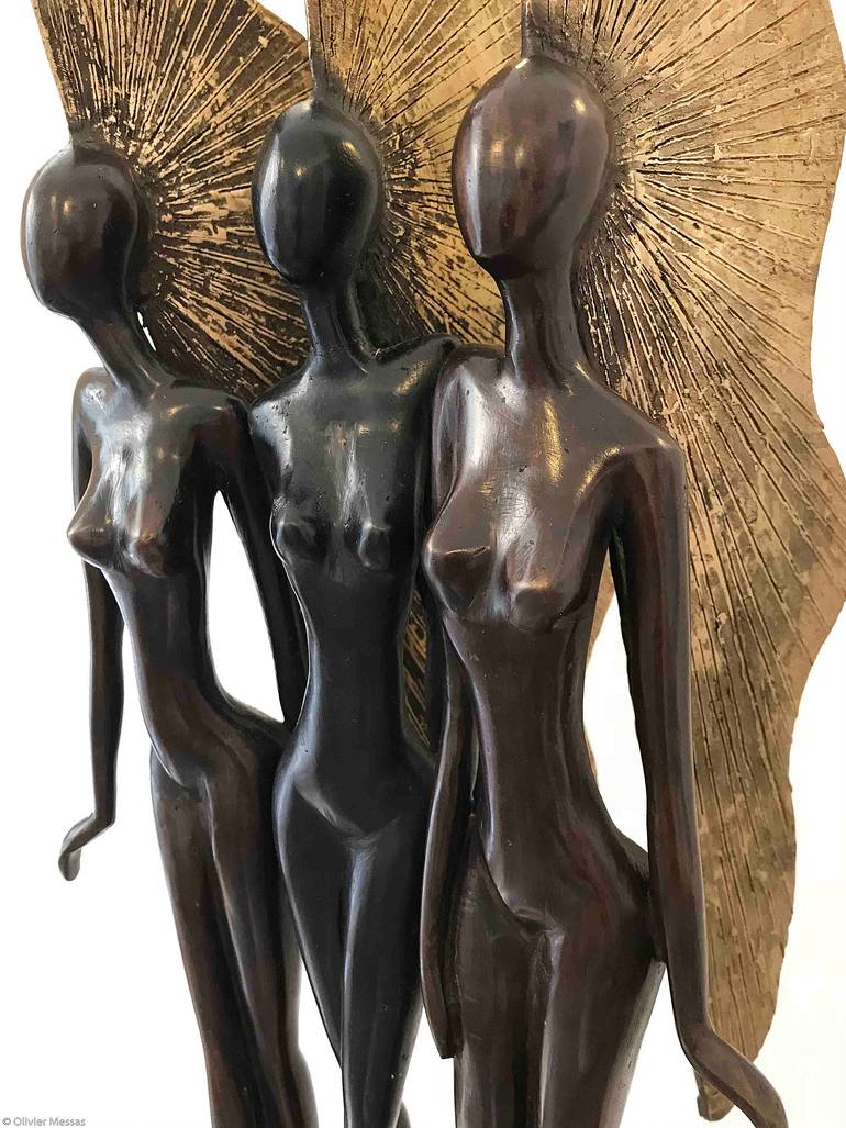 Original Figurative Women Sculpture by Olivier Messas