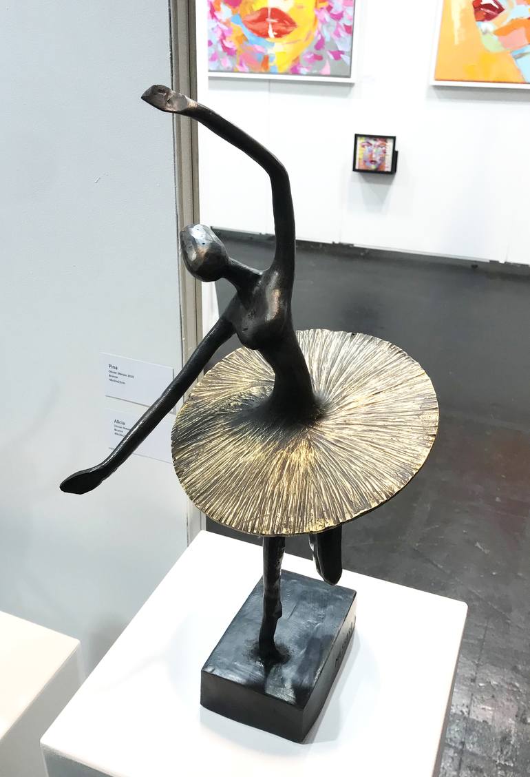 Original Women Sculpture by Olivier Messas