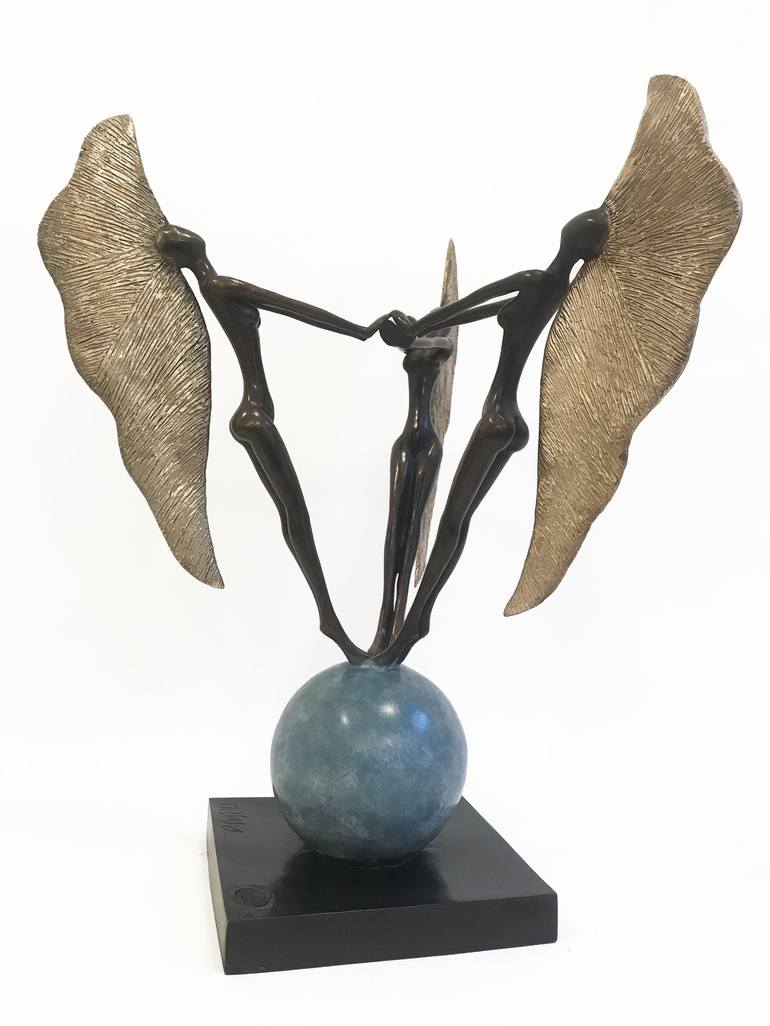 Original Figurative Women Sculpture by Olivier Messas