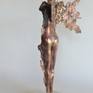 Woman angel as the wings of the desire.

Bronze: lastwac technic.
Plexiglass base.