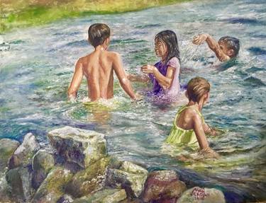 children swimming at Pawa river thumb