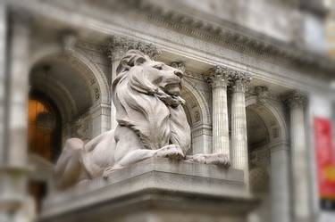 NY Public Library Lion - Limited Edition of 5 thumb