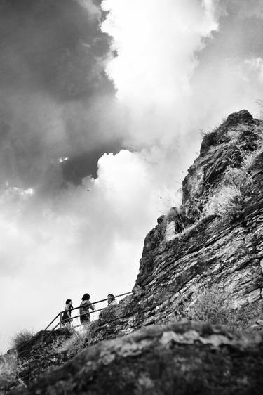 Rocks and people thumb