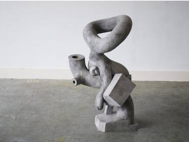 Original Animal Sculpture by Iris Bouwmeester