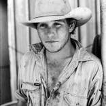Collection Portraiture Under $2,500