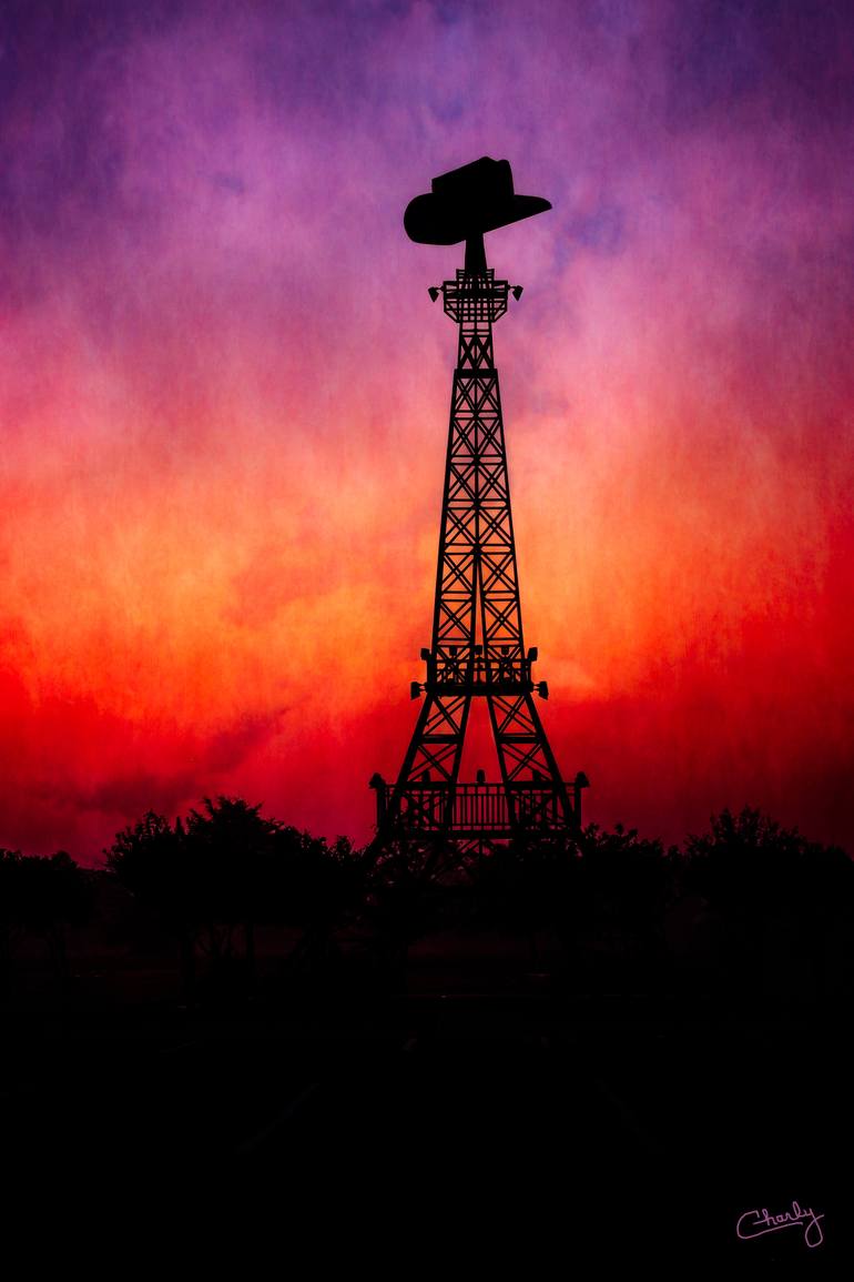 eiffel tower sunset silhouette