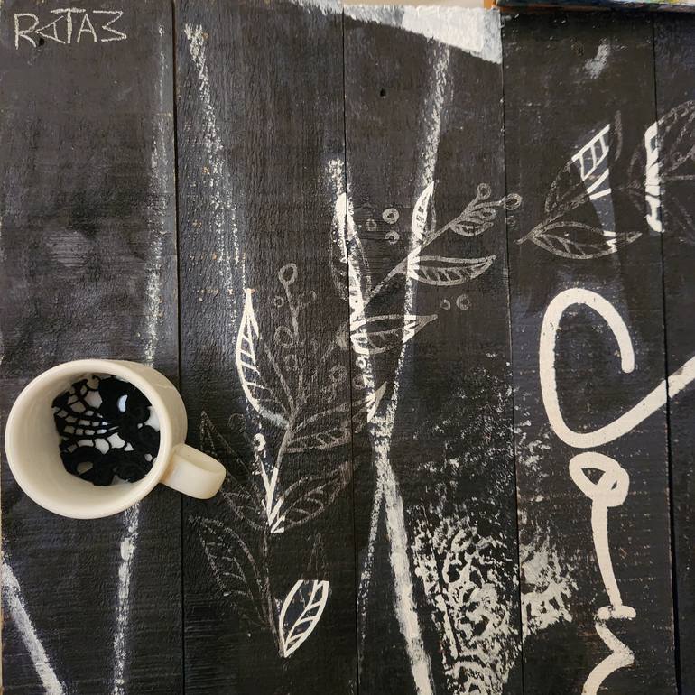 Original Black & White Love Sculpture by Tamara Wasserman