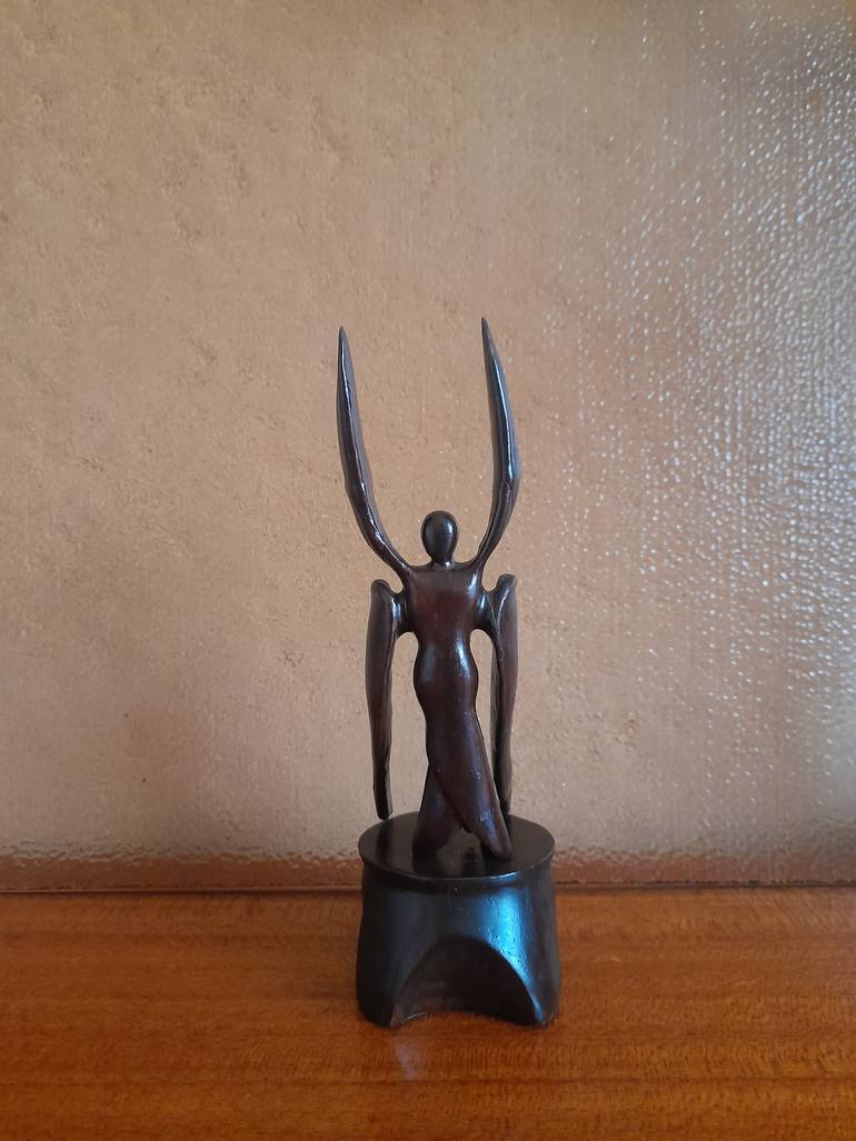Original Figurative Love Sculpture by Krum Velkov