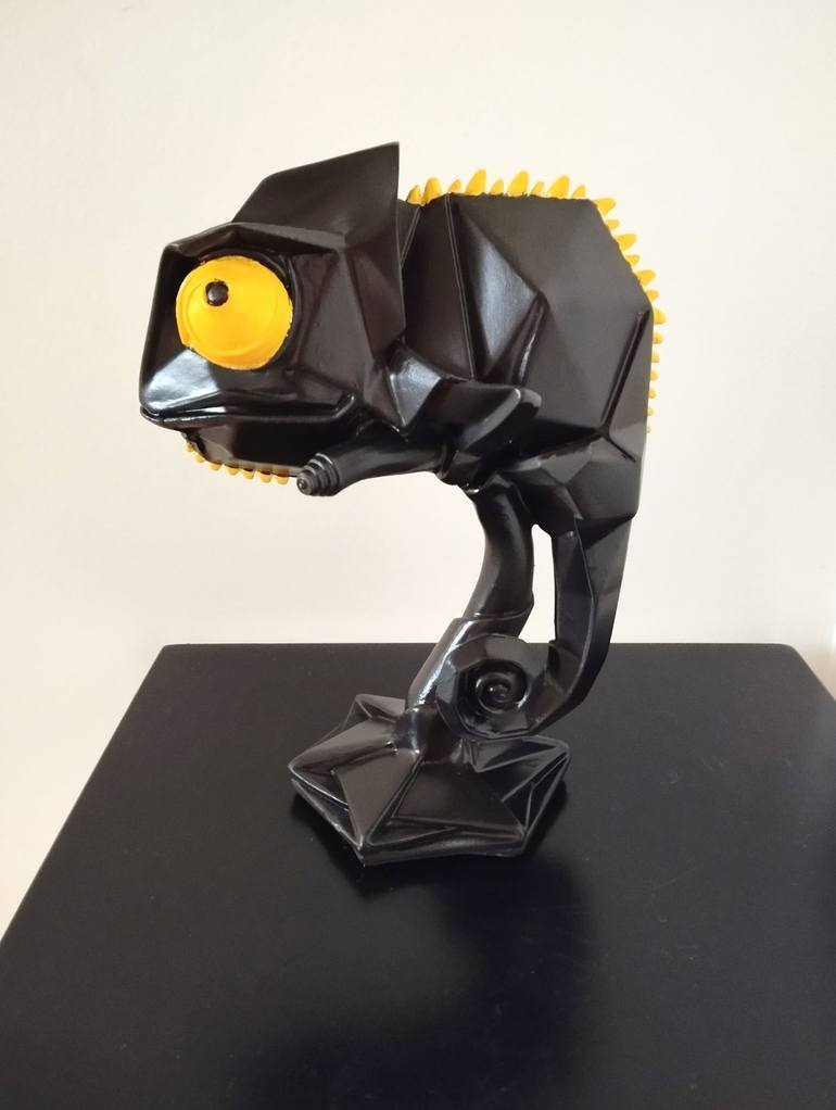 Original Animal Sculpture by Carole Carpier