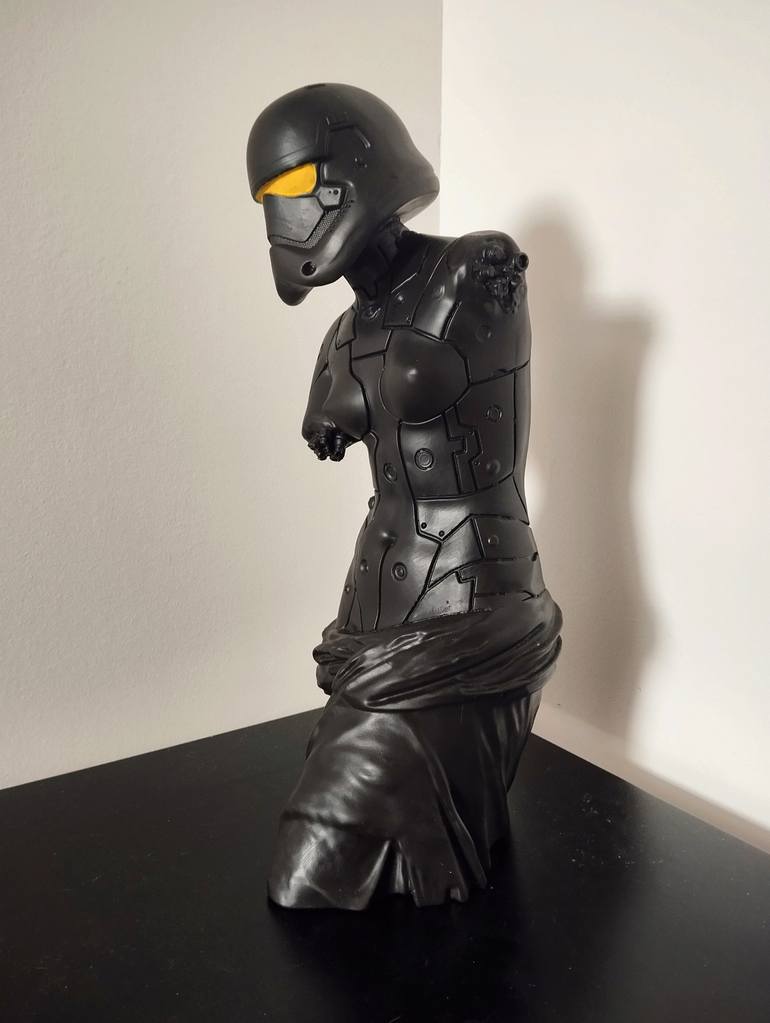 Original Pop Art Nude Sculpture by Carole Carpier