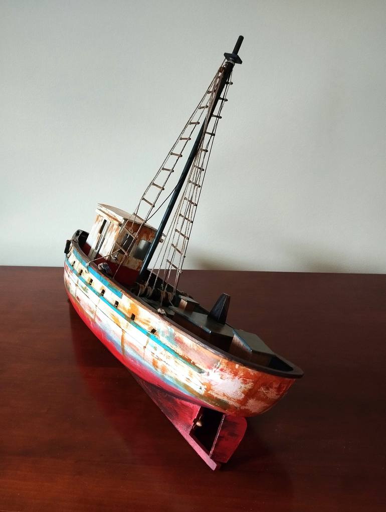 Original Realism Boat Sculpture by Carole Carpier