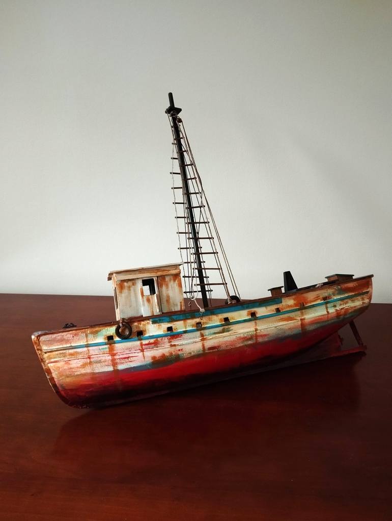 Original Realism Boat Sculpture by Carole Carpier