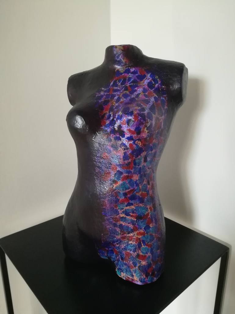 Original Body Sculpture by Carole Carpier
