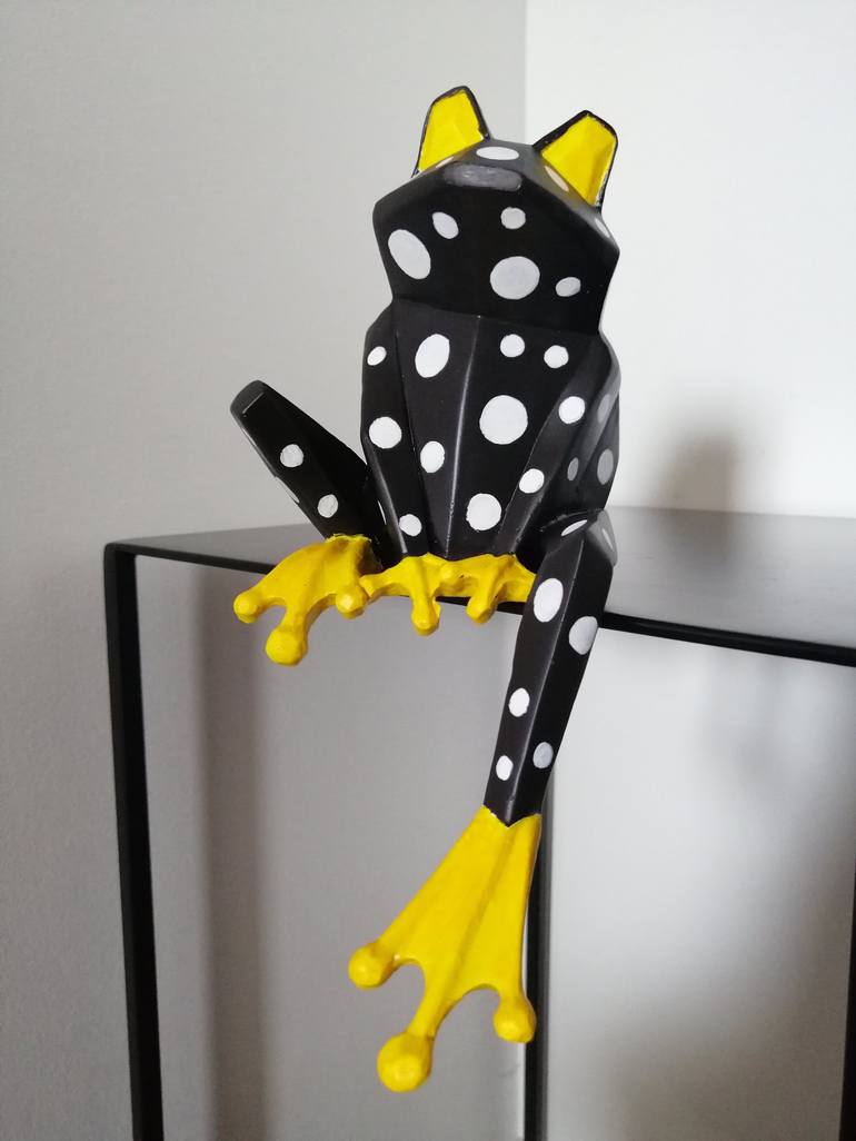 Original Pop Art Animal Sculpture by Carole Carpier