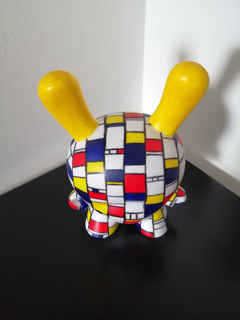 Original Pop Art Animal Sculpture by Carole Carpier