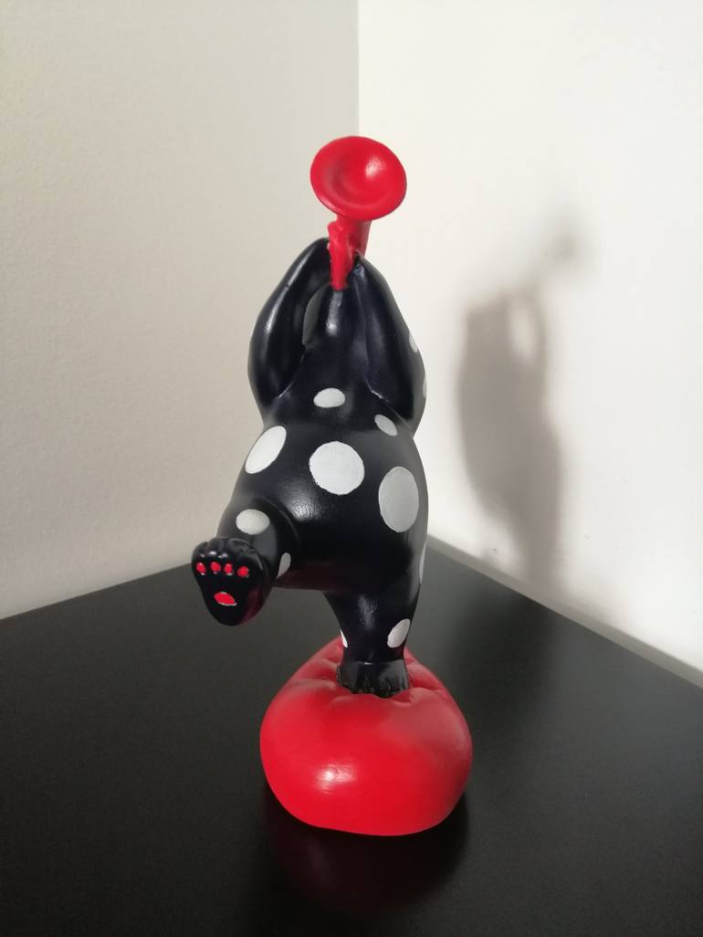 Original Pop Art Animal Sculpture by Carole Carpier