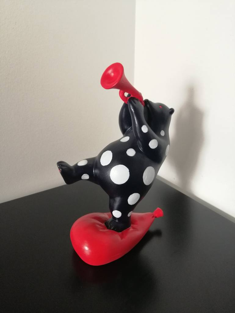 Original Pop Art Animal Sculpture by Carole Carpier