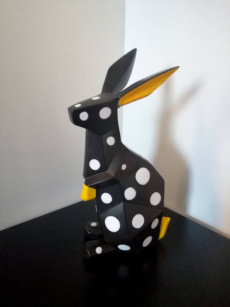 Original Pop Art Animal Sculpture by Carole Carpier