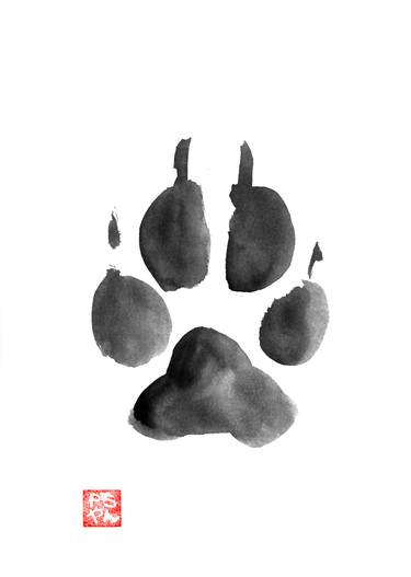 wolf foot print image