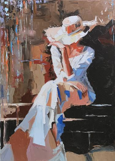 Woman in a white hat. thumb