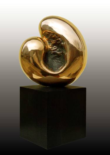 Original Abstract Sculpture by Linda Saskia Menczel