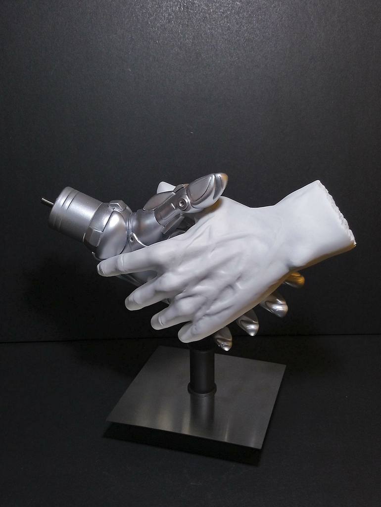 Original Figurative Body Sculpture by Renzo Gamonet