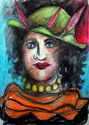 Woman with green hat with three feathers thumb