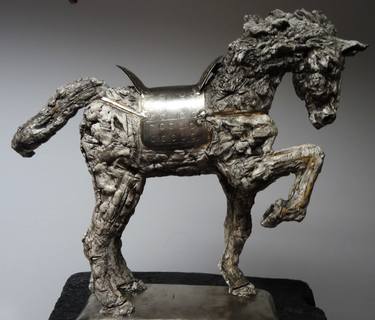 "Horse warrior 2" dim: 38x41x10cm material: modelling mass(das masa),metal,grout thumb