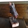 "Horse"
dim: 37x 23 x 11,5 cm
material: more than a hundred years old clay brick, terracotta, grout,reinforcing iron bars....