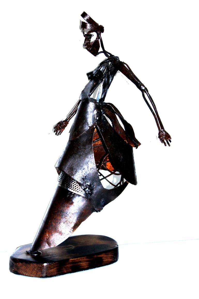 Original Figurative Pop Culture/Celebrity Sculpture by Joseph Ayavoro