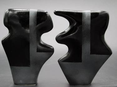 Original Black & White Abstract Sculpture by kate nelson