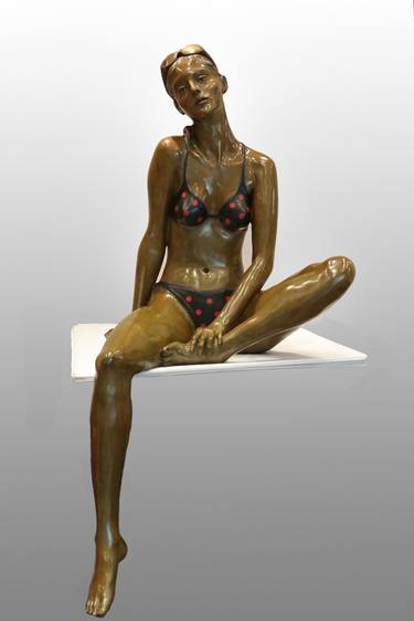 Original Modern Body Sculpture by Béatrice Bissara