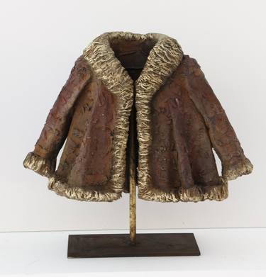 Original Fashion Sculpture by Isabelle de Borchgrave