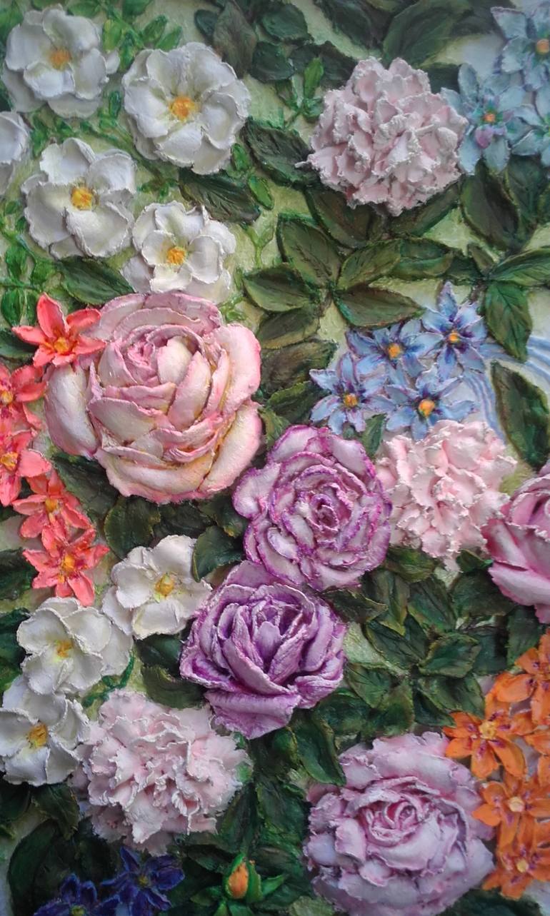 Original Floral Sculpture by Rozaria Petkov