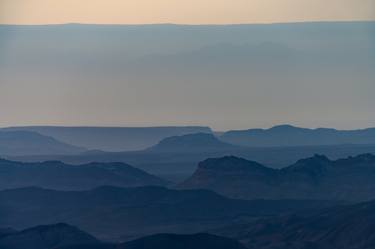 Sunrise over Ramon crater #5 | 60 x 40 cm - Limited Edition of 10 thumb