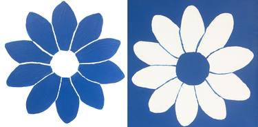 Two flowers in white and blue colours thumb