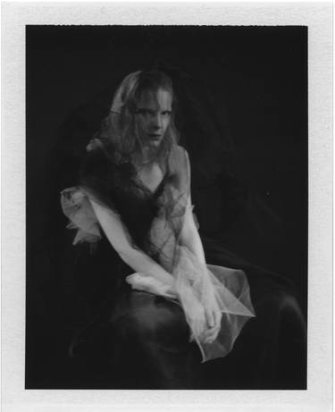 #4 from the "Black" serie. Single edition polaroid. - Limited Edition of 1 thumb