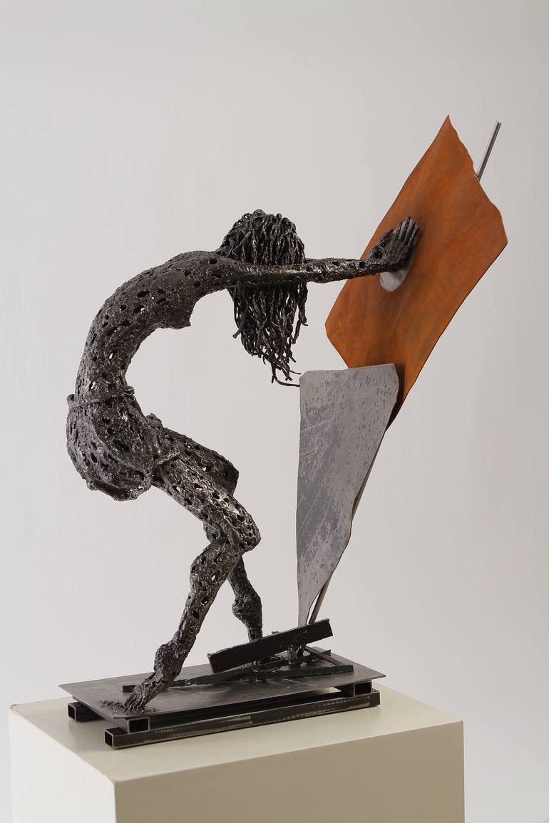 Original Figurative Women Sculpture by Federico Molinaro