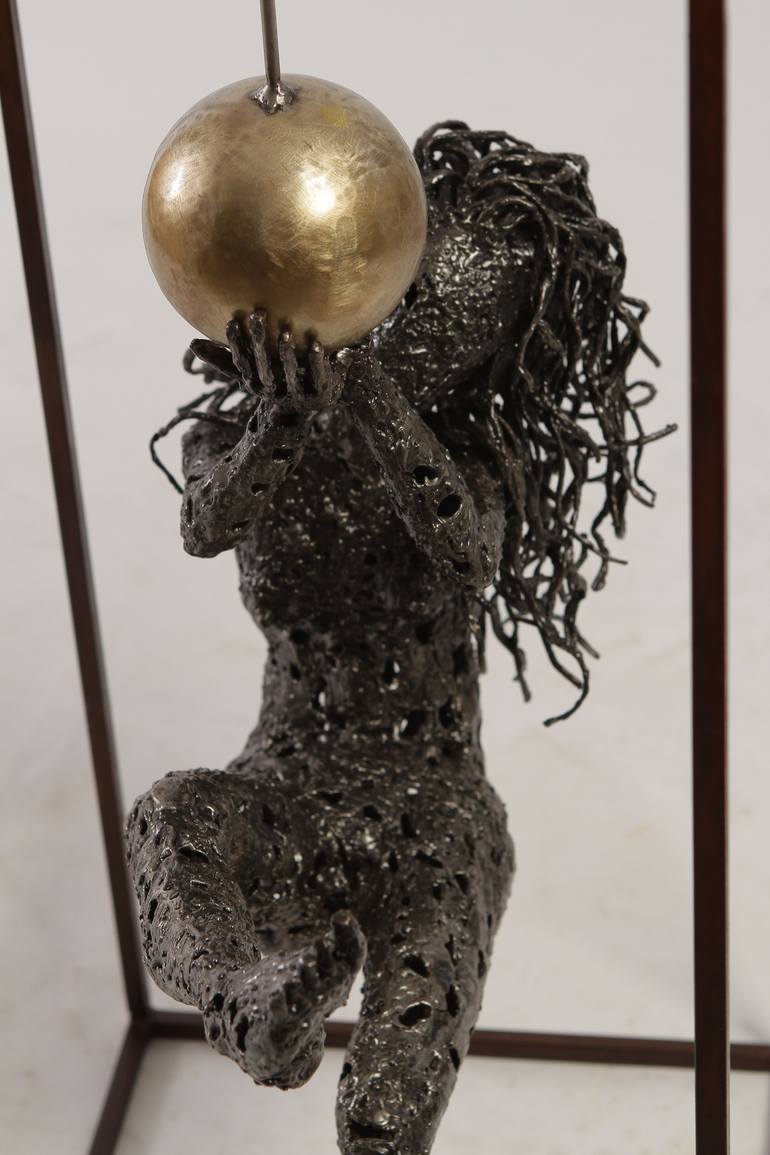 Original Women Sculpture by Federico Molinaro