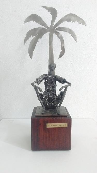 Original Figurative Men Sculpture by Federico Molinaro