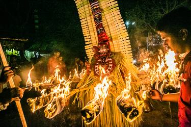 Climax of Theyyam Ceremony, Kannur, India - Limited Edition 1 of 20 thumb