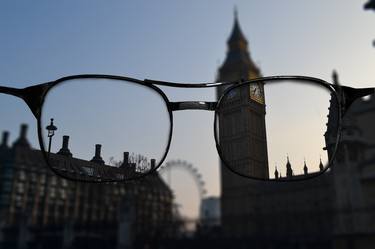 Big Ben Through the Lens thumb